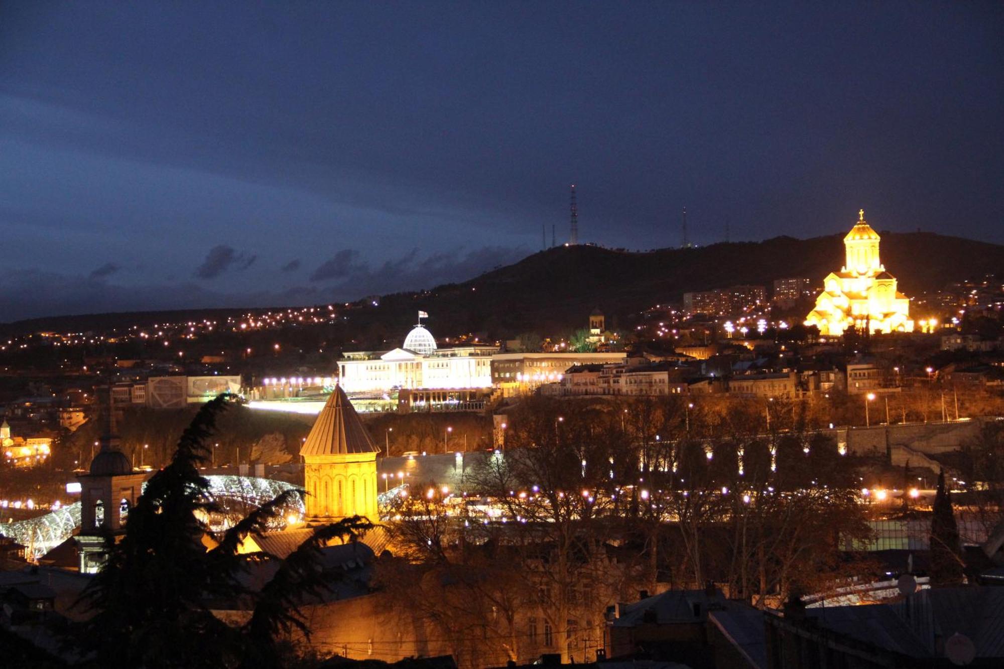 Zp Hotel Тбилиси Экстерьер фото
